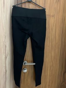 Zara Classic Black High-Waisted Pants