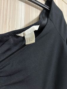 34 H&amp;M OFF SHOULDER DRESS