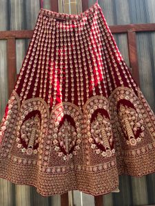 Stunning Red Bridal Lehenga Choli