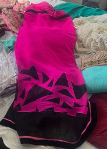 Elegant Pink Paisley Print Saree combo