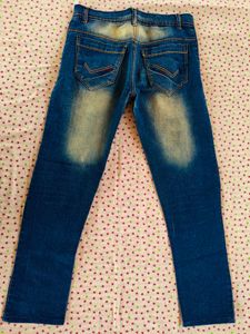 Men's Blue ripped Jeans