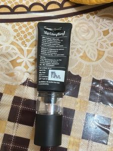 4 in 1 blurring skin tint
