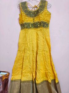 Beautiful Yellow Long Anarkali Kurta With Dupatta