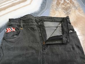 Stylish Grey Wide-Leg Denim Jeans