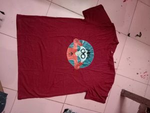 Maroon Graphic Print T-Shirt