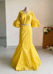 Elegant Yellow Lace Evening Gown
