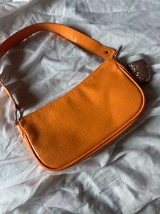 H&M Shoulder bag