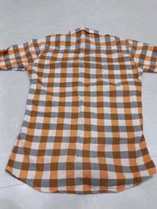 Checked Men Shirt
