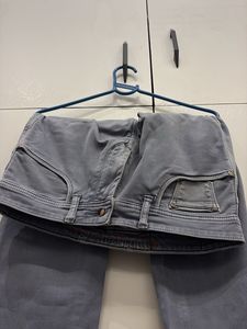 ( BRAJ:001)jeans new  comfortable!