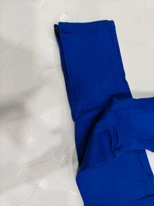 Its ankle Length Trousers