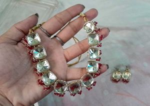 Elegant Necklace and Earring Set