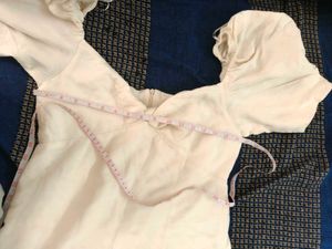 Zara Elegant White Puff Sleeve Midi Dress