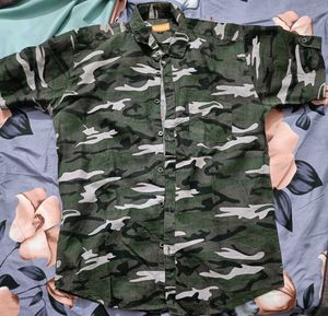 Half-sleeve Shirt
