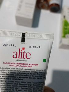 Alite Anti Acne Face Wash Charcoal