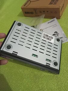 SUNHD TV BOX NEW CONDITION