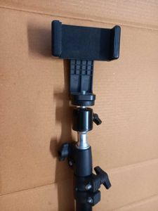 Lightweight Tripod Stand (IG)