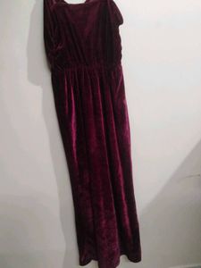 Elegant Velvet Spaghetti Strap Dress