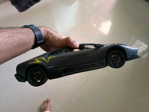 Sleek Sports Car Toy - Perfect for Young Racers