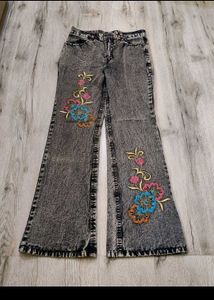 combo Embroidered Flare Jeans
