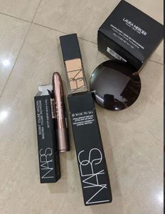 NARS Foundation &amp; Laura Mercier Powder