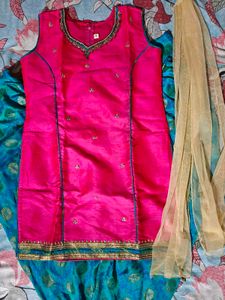 Stunning Pink Kurta Set with Teal dhoti salwar and