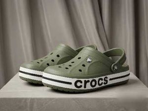Green Crocs Clogs, Bayaband clog, Extreme Comfort