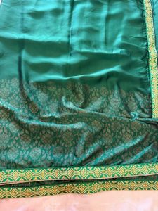 Elegant Emerald Green Saree with blouse