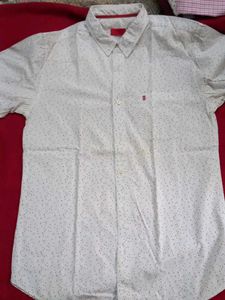 IZOD Dotted Casual Shirt GENTLY USED
