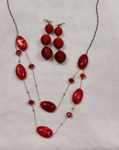 Vibrant Red Beaded Necklace &amp; Earrings Set