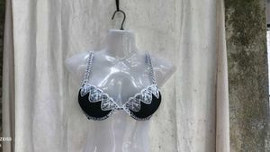 I. Black Lace Trim Bra