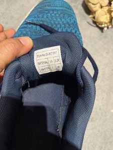 Like New Liberty Leap7x Walking Shoes