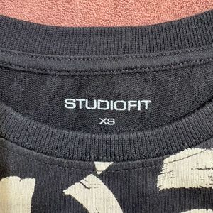Westside | Studiofit | Graphic Cropped T-Shirt