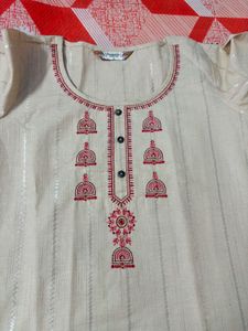 Elegant Embroidered Kurta