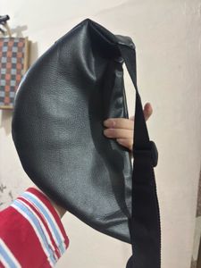 Stylish Myntra Bagkok Black Faux Leather Fanny Pac