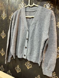 Grey Knit Cardigan 🦋🌸