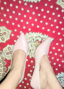 Bata Pink Pointed Toe Heels