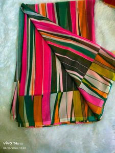 Combo of chiffon sarees..