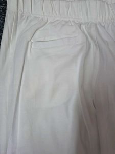 Comfortable White leggings