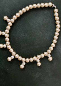 Elegant Pearl Necklace