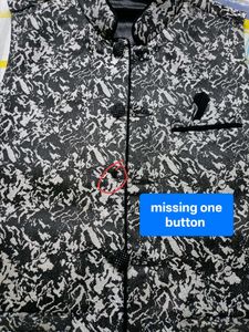 Stylish Black &amp; White Printed Nehru Jacket
