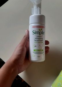 !! Simple Kind To Skin Refreshing Facial Foam