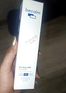 Minimalist Vitamin B5 Moisturizer &amp; Becalm Face Wa