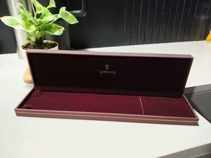 Tanishq Jewellery Box big