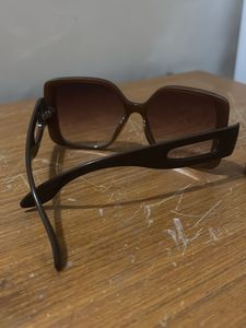 Stylish Brown Oversized Sunglasses