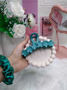 Set of Trendy Floral Hair Claw Clips
