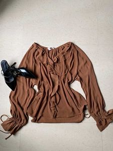 H&amp;M Boho Brown Ruffle Blouse