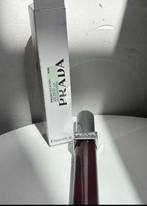 Prada Reflection Glossy liquid balm