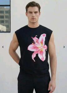 Shein Sleeveles Floral Placement Print Crew Tshirt