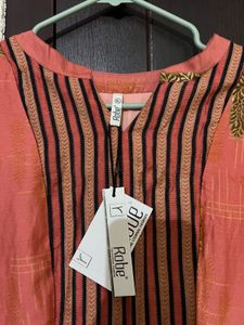 Beautiful Peach Feather Print Kurta
