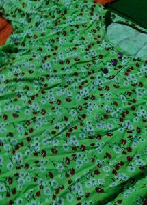 Orange top with Green To